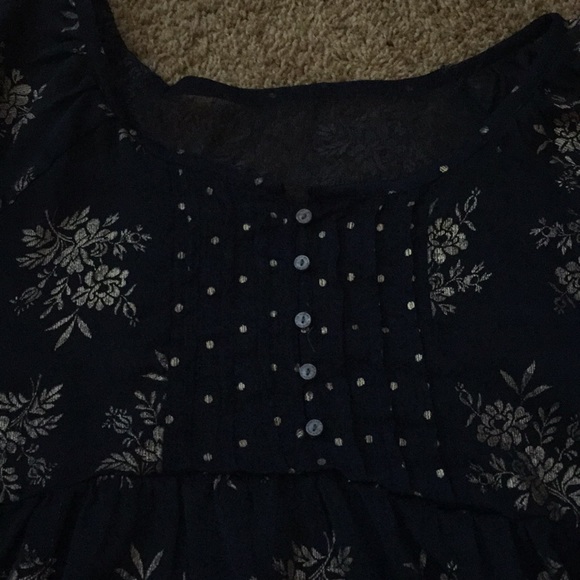 Abercrombie & Fitch Sheer Shirt With Gold Accents - Picture 3 of 4